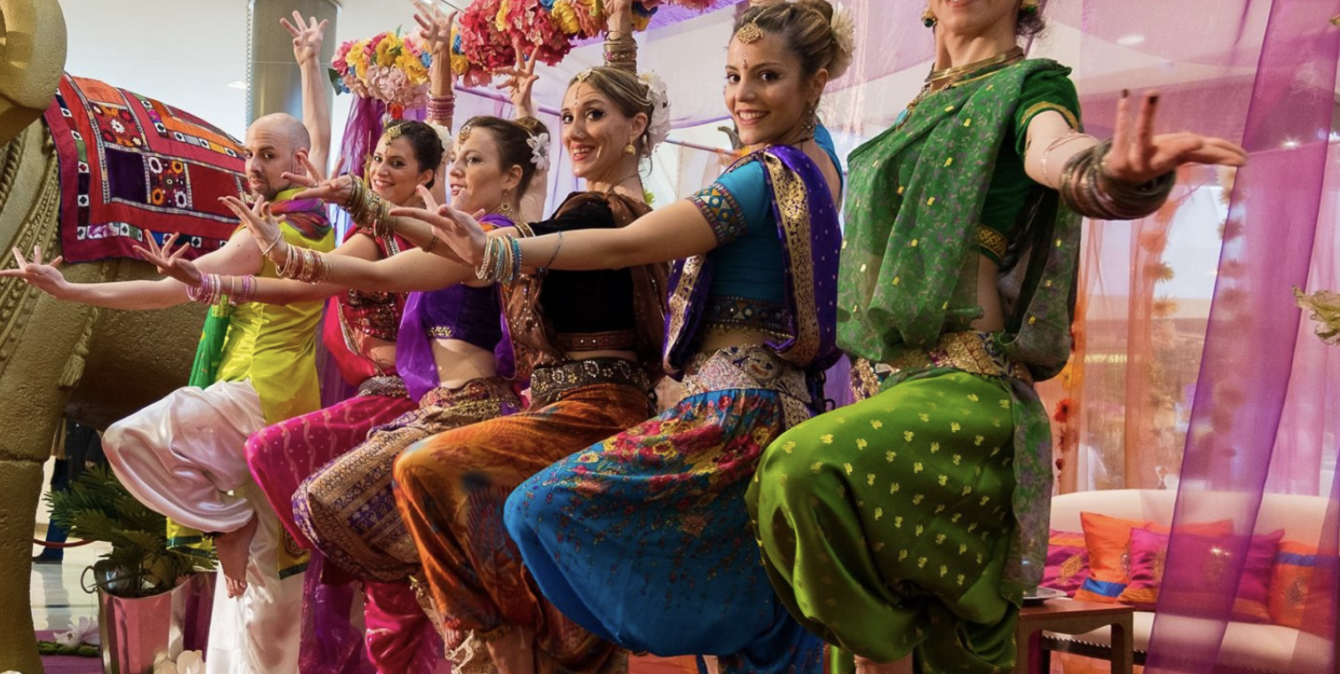 BOLLYWOOD Versión naturaleza. KUMARA INFANCIA DEL MUNDO