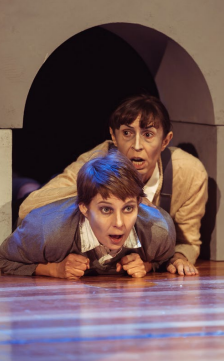 AZ Teatro. “CHIQUILLADAS”, de Raymond Cousse, adaptación de Rafael Campos.