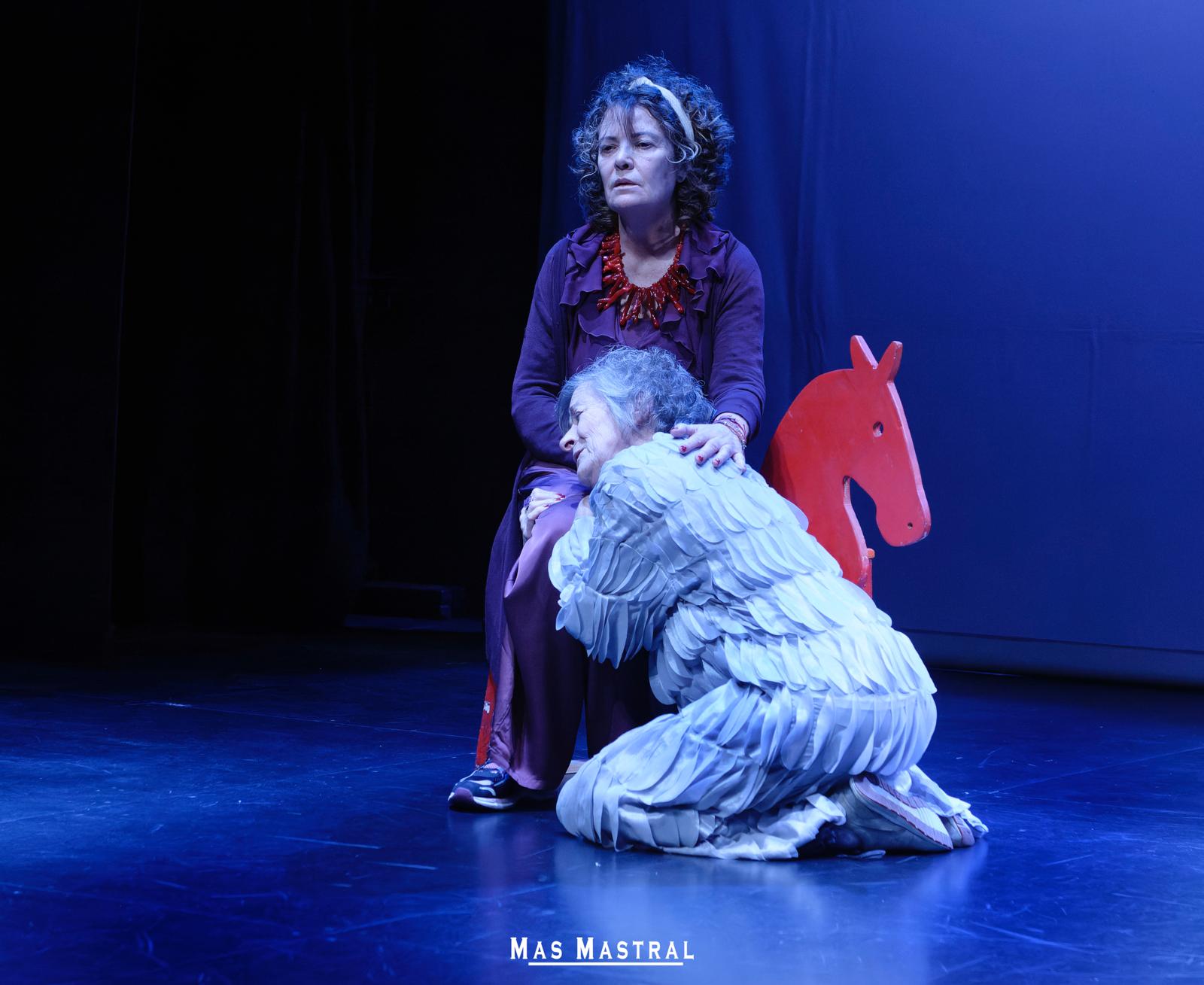 Teatro. “Pájaros en la cabeza” / Le Plató de Teatro