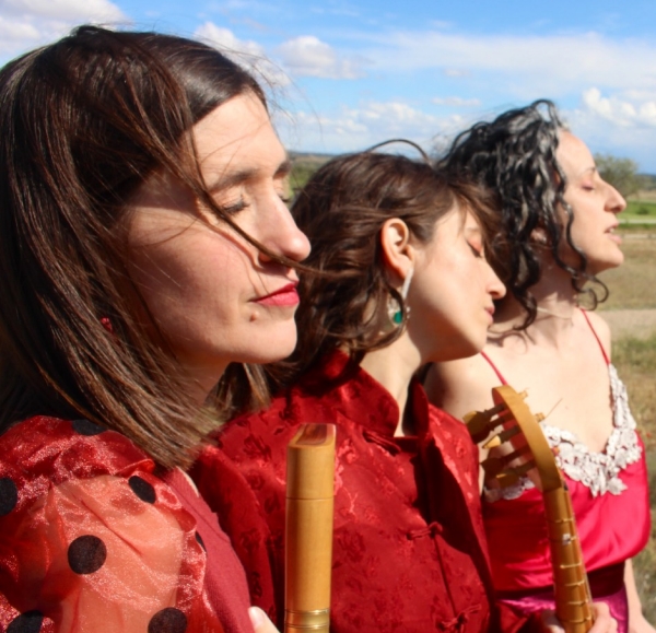 Música. Caranzalem / “Pan y rosas”