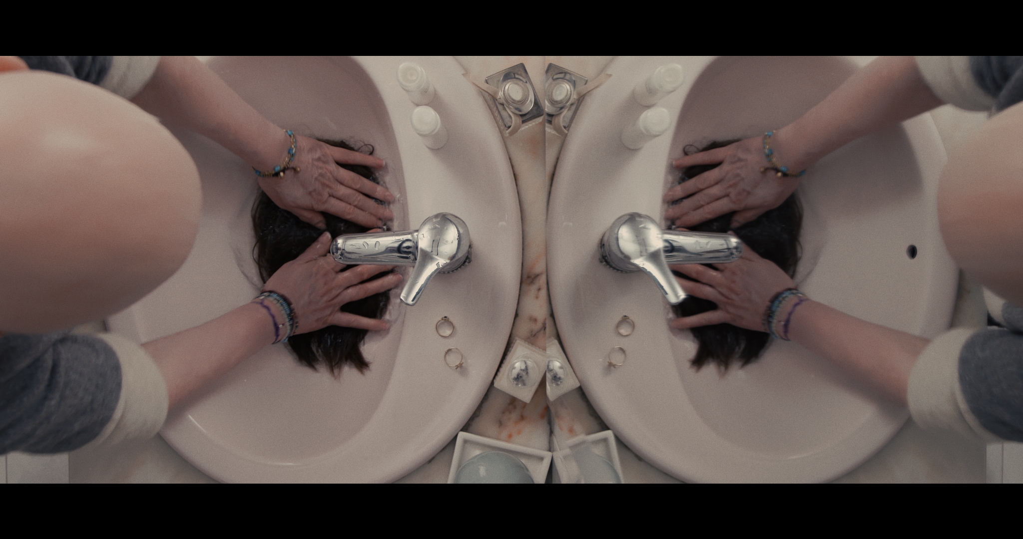 -Sección oficial: Mujeres calvas, Sandra Román. 2022, 86 min., España