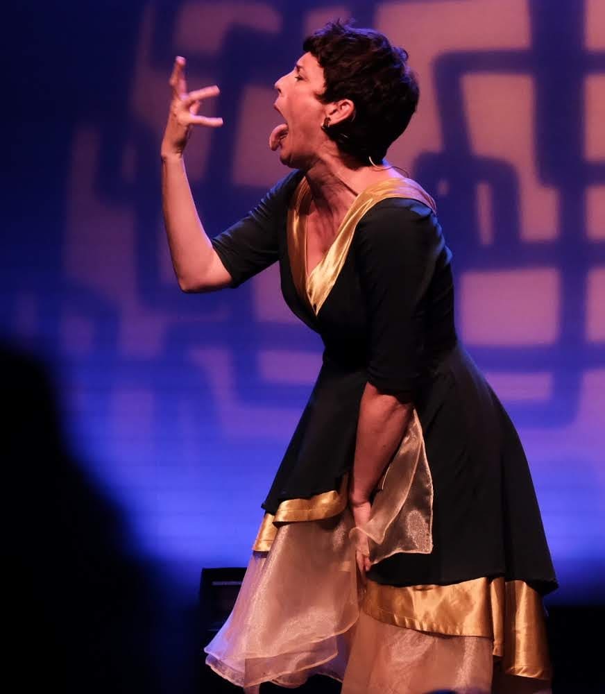 "Mea culpa" Minerva Arbués. Noches de Verano 2026